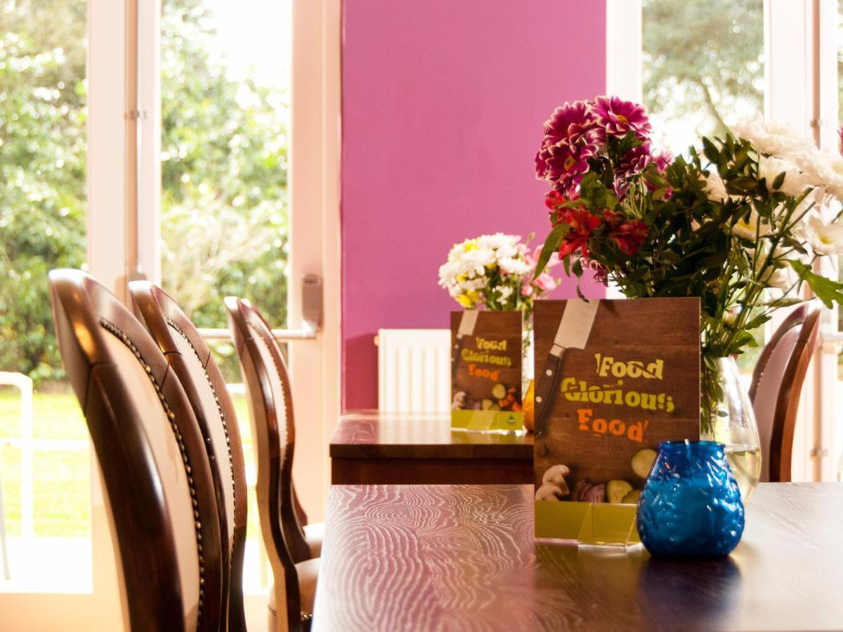 Yha Stratford-Upon-Avon Hostel Ngoại thất bức ảnh